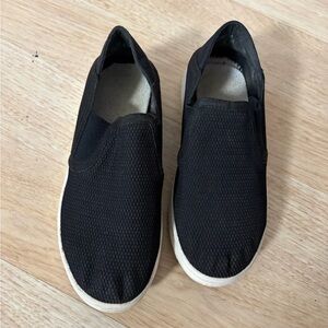 OluKai Black Nylon 7 Women Slip-On Sneakers